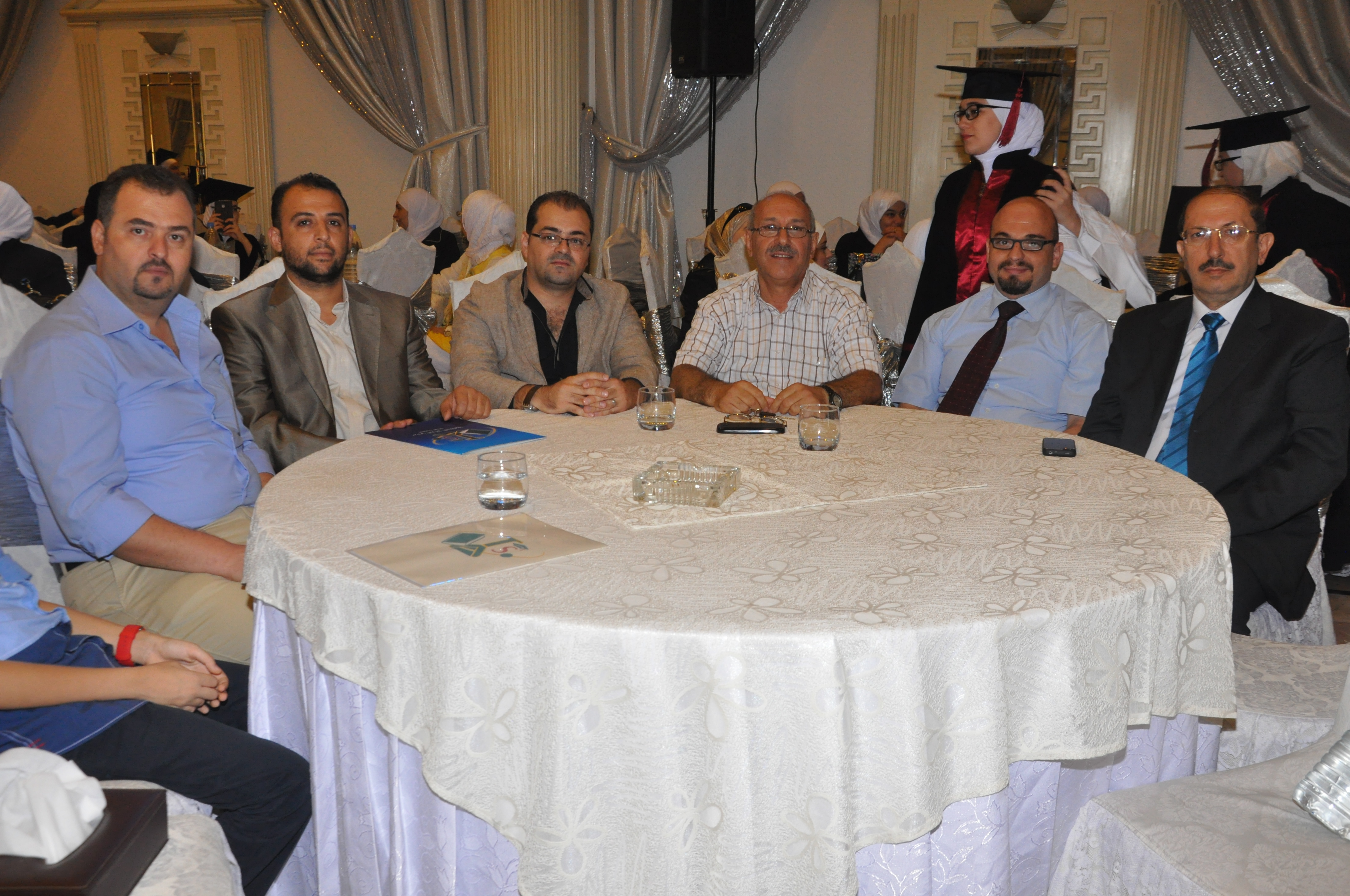حفلة تكريم أوائل الصف التاسع للعام الدراسي 2014-2015 